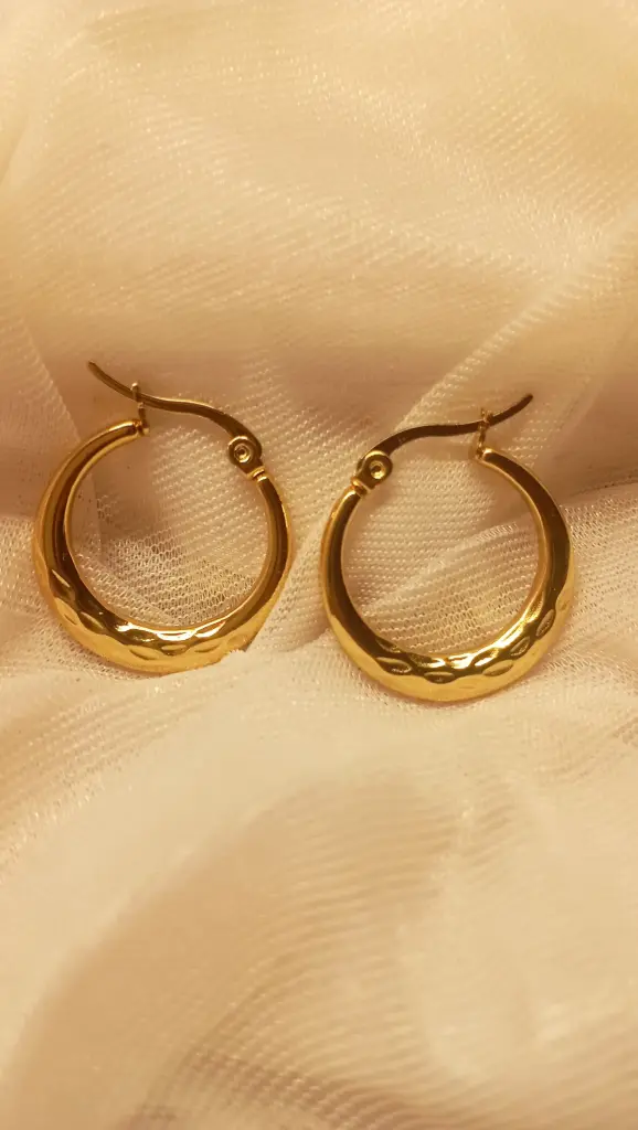Plain Hoops