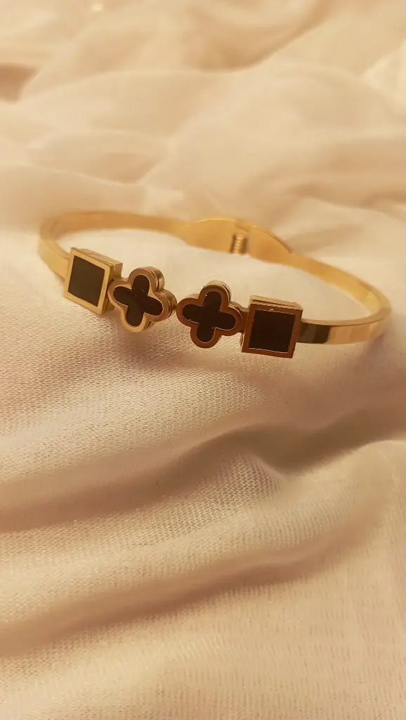 Elegant Bracelet